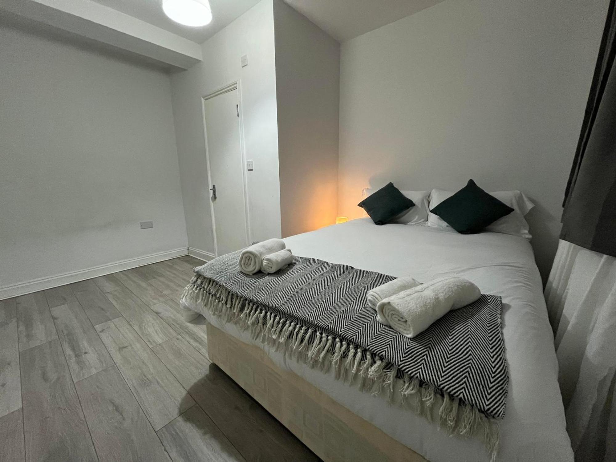 City Apartments Near Seven Sisters 伦敦 外观 照片